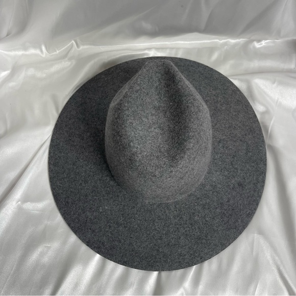 NWOT Women’s Gigi PIP Scottie Hat in Grey 100% Wool Size 55/XS - Picture 10 of 13